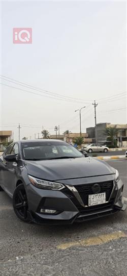 نیسان سێنترا